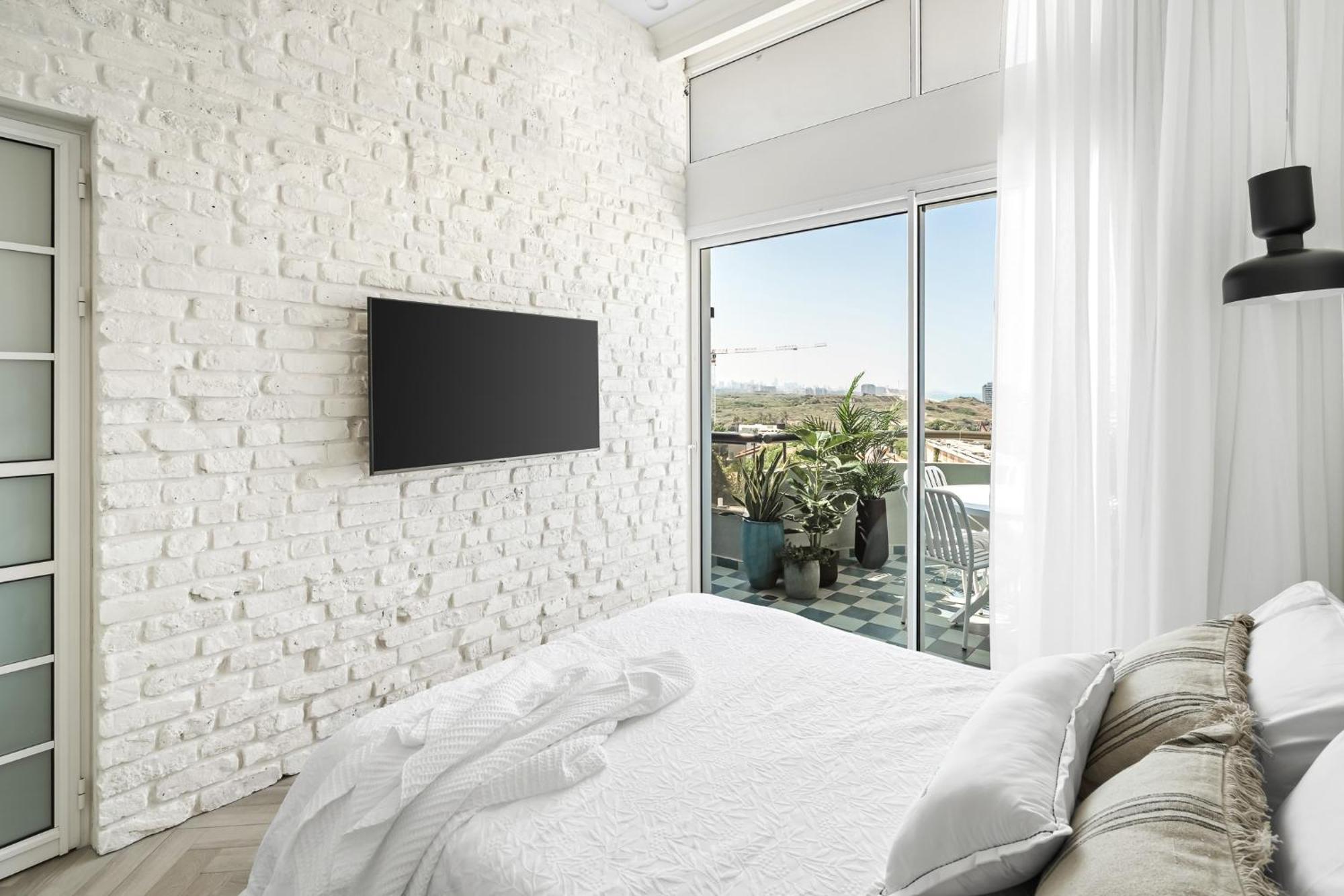 Sunsets Paradise 2Br With Parking By Beachfront Stay Herzliya ภายนอก รูปภาพ